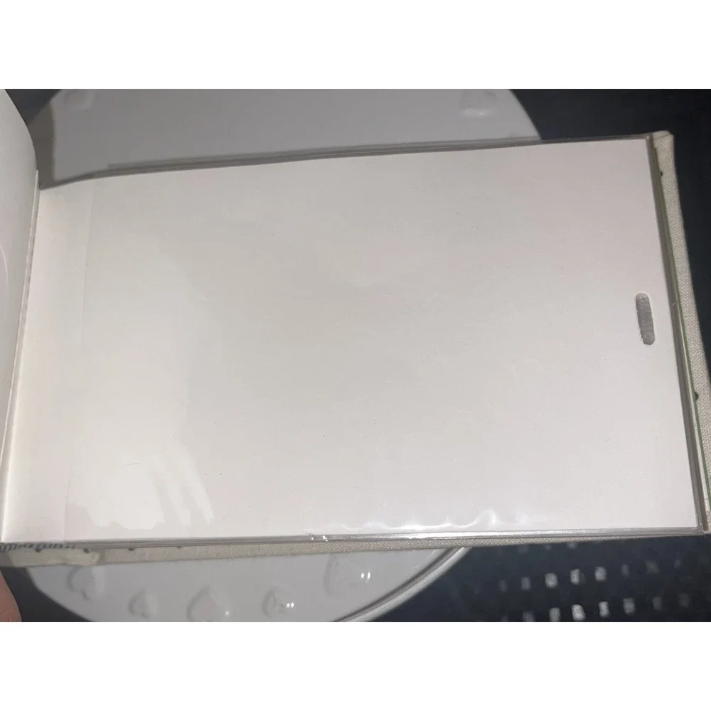 Kate Spade White Small Album Big Picture 4 x‎ 6 Photo Album Black Polka Dots